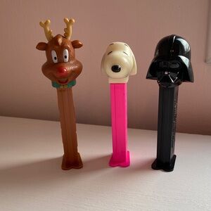Dispenser Set - Brown, Pink, and Black darth Vader snoopy reindeer